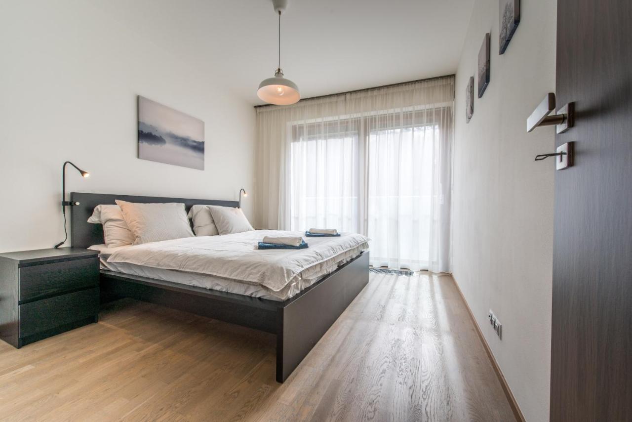 Mozart Central Apartments With Garage プラハ エクステリア 写真